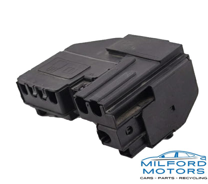 Engine Fuse & Relay Box Battery Junction Block - 2013 Ford Fusion Sedan 2.0L