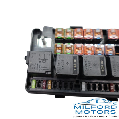 Engine Bay Fuse Power Block Junction Box 2016 Maserati Ghibli Sedan 3.0L