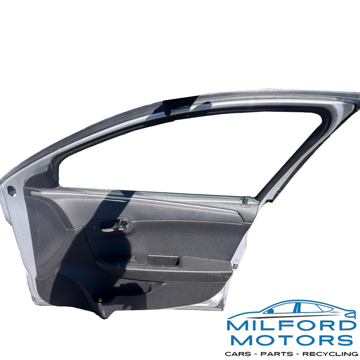 Passenger Front Door Assembly (17U) Fits 2007-2012 Chevy Malibu Saturn Aura 2.4L