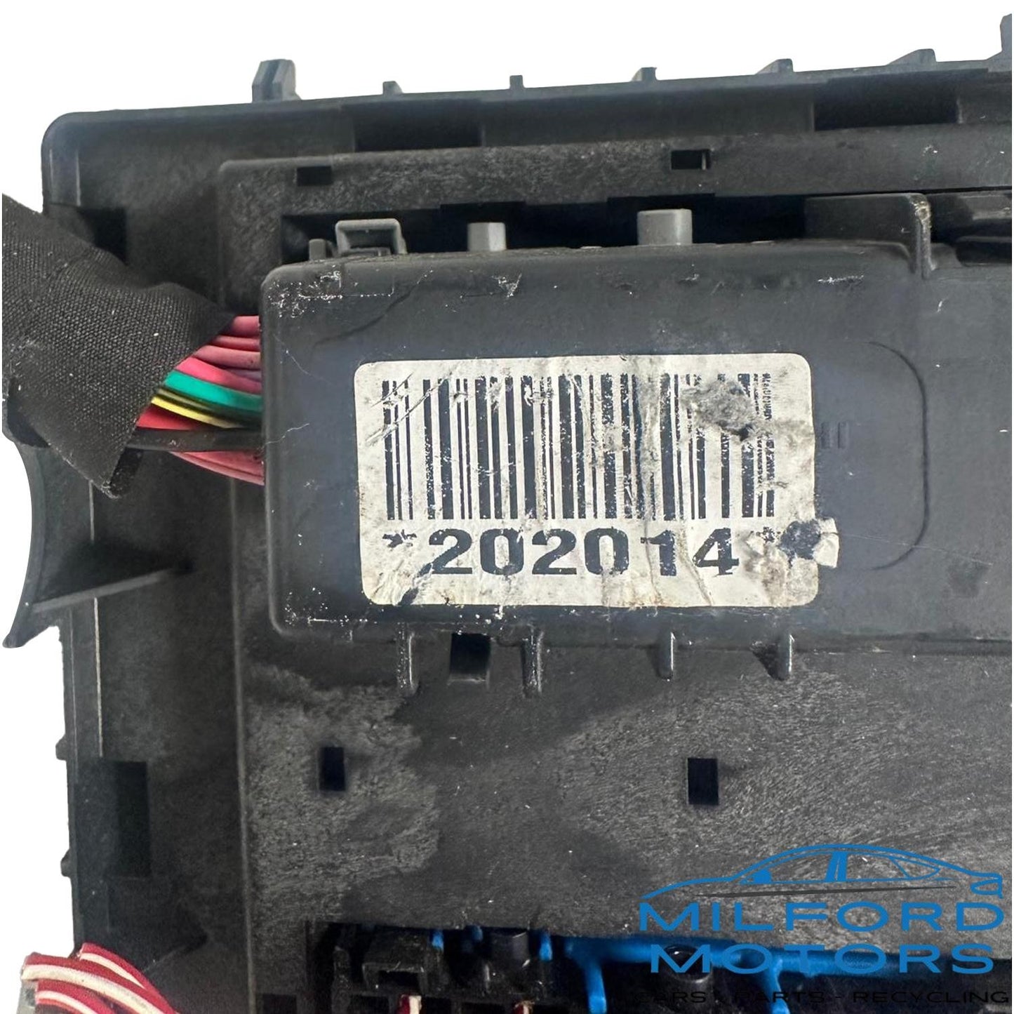 Engine Compartment Fuse Box Fits 18-2020 Express Savanna 2500 3500 V8 84184429