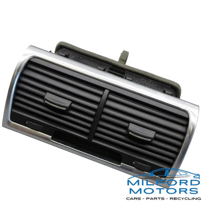 Front Center Console A/C Vent Grille Trim - 2015 Audi Q7 Premium Plus 3.0L