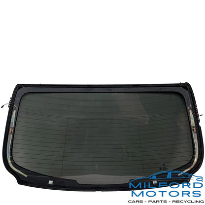 Rear Back Windshield Window Glass - 2020 Alfa Romeo Giulia Sedan 2.0L