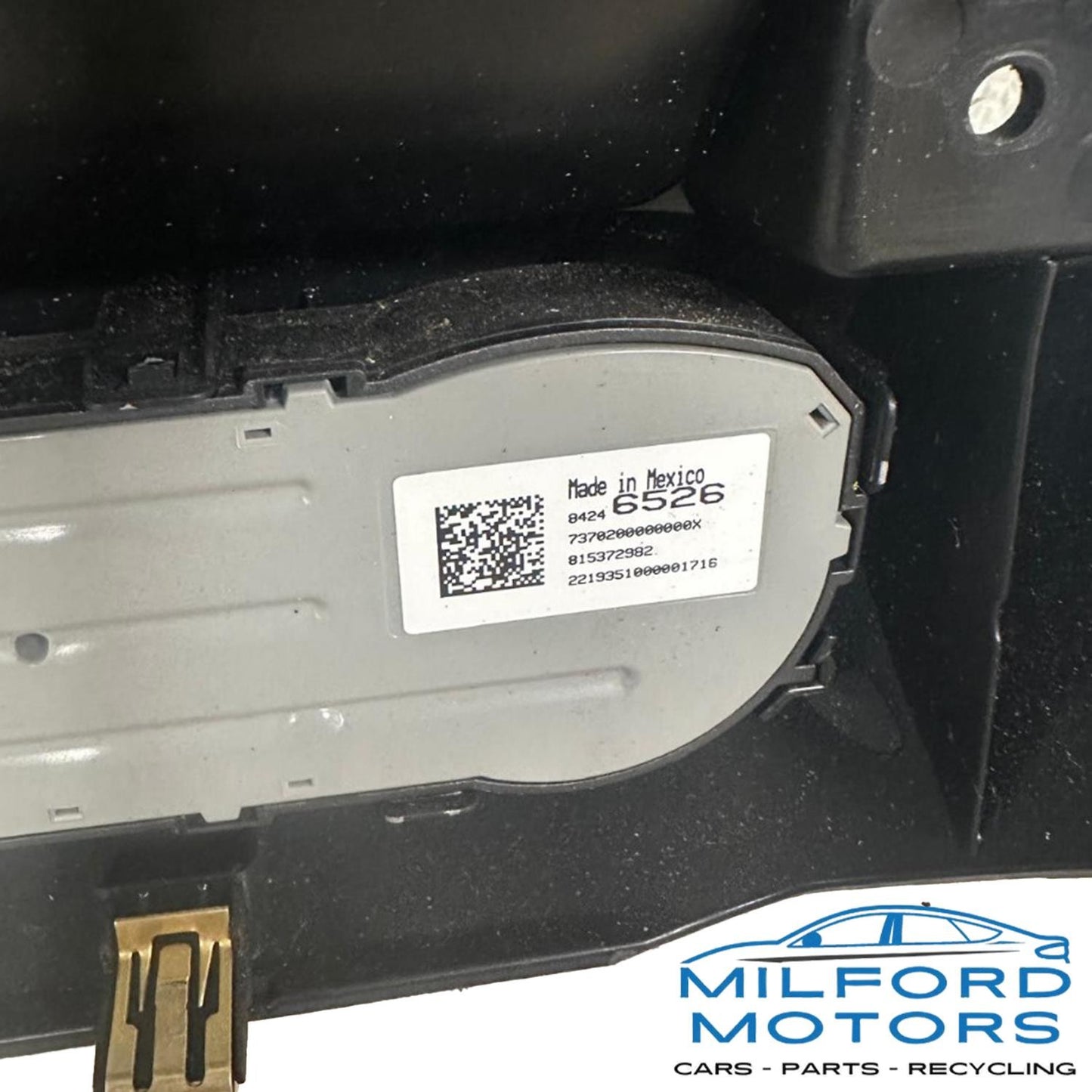 Black Temperature Switch Control Fits 2017-2023 GMC Acadia 3.6L ID: 84173748