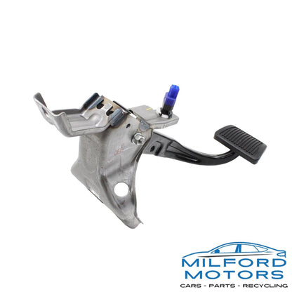 Brake Stop Pedal w/ Bracket Fits 2023 Hyundai Kona Electric SEL 32800-J9200
