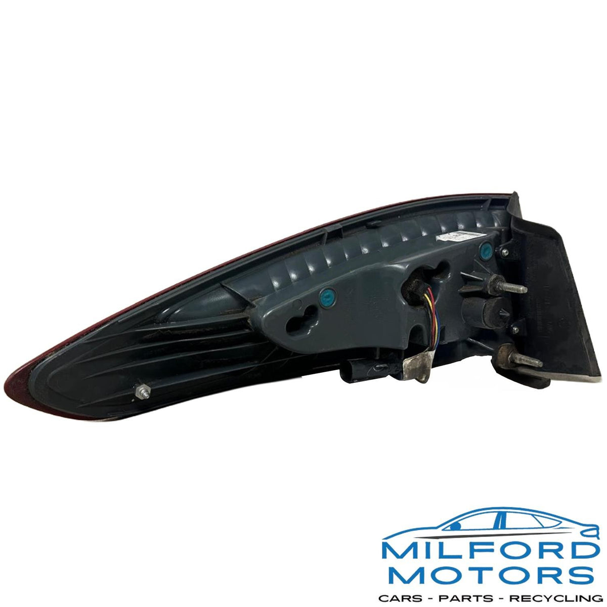 Passenger Side Tail Light Quarter Panel Mounted Fits 13-2016 Ford Fusion SE 1.5L