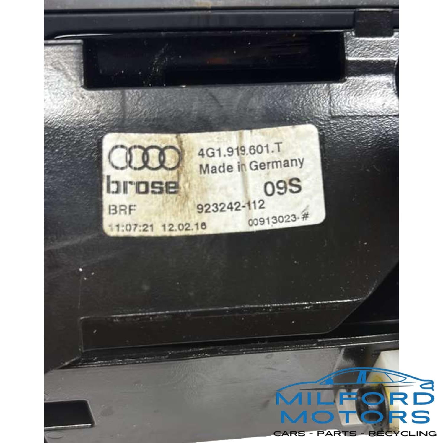 Info-GPS-TV Screen Display 6.5" Screen Fits 2016-2017 Audi A6 A7 2.0L 4G1919601T