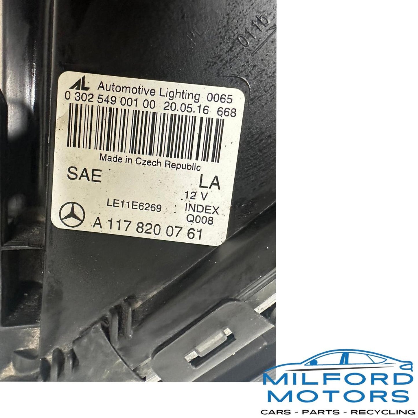 Driver Side Halogen Headlight Assembly Fits 2014-2019 Mercedes-Benz CLA250 2.0L