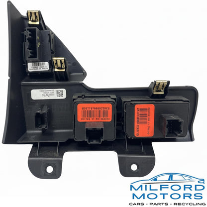 Dashboard Headlight/Traction Switch Control Fits 2015 GMC Yukon SLT 5.3L
