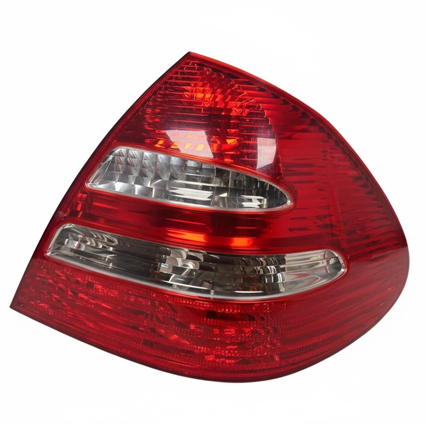 Passenger Side Tail Light LED Fits 2003-2006 Mercedes-Benz E-Class Sedan 3.2L
