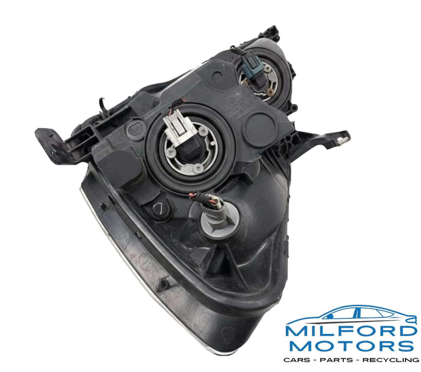 Passenger Side Headlight Assembly Fits 2006 Honda Accord 2.4L