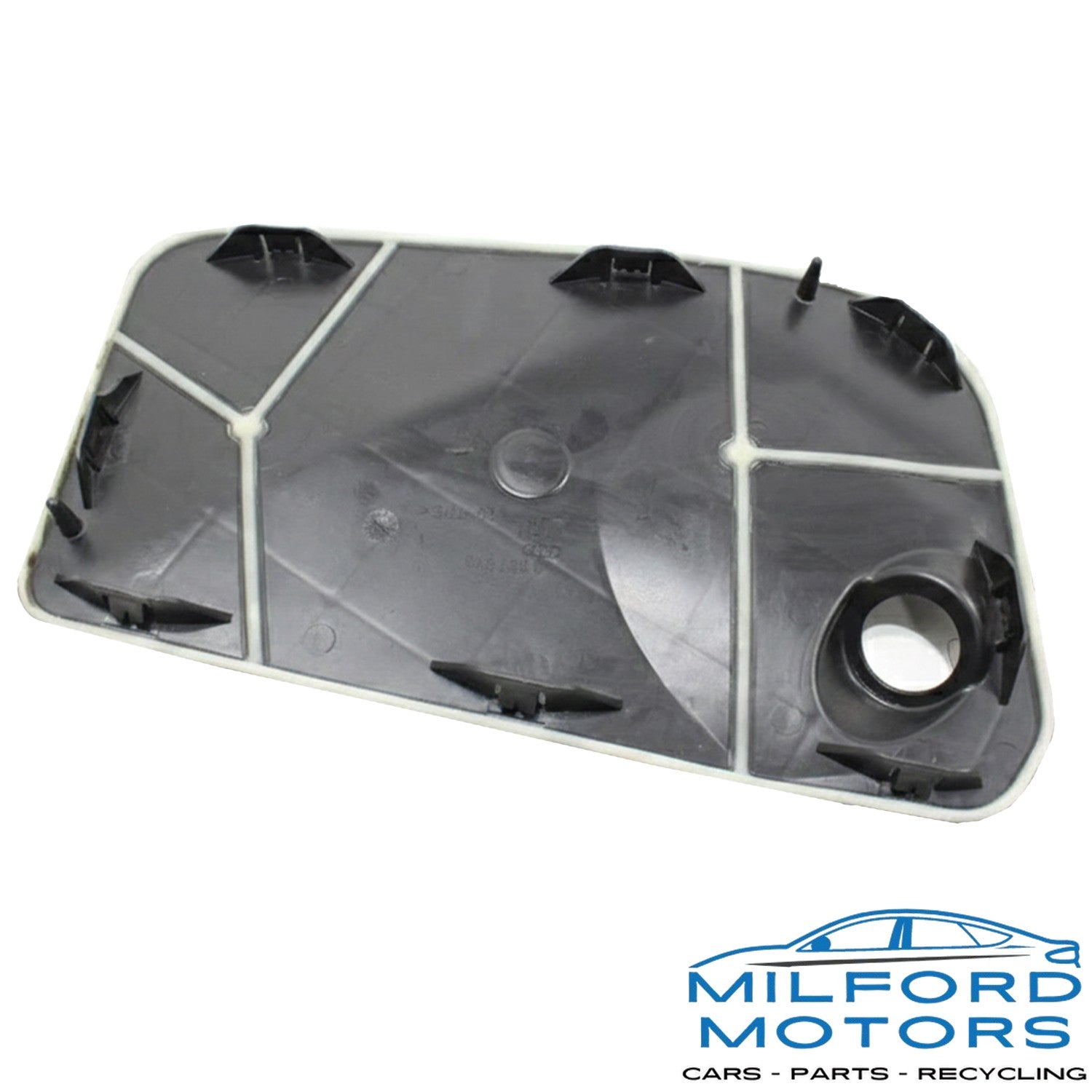 Front Left Side Door Inner Access Trim Panel - 2015 Audi Q7 Premium Plus 3.0L