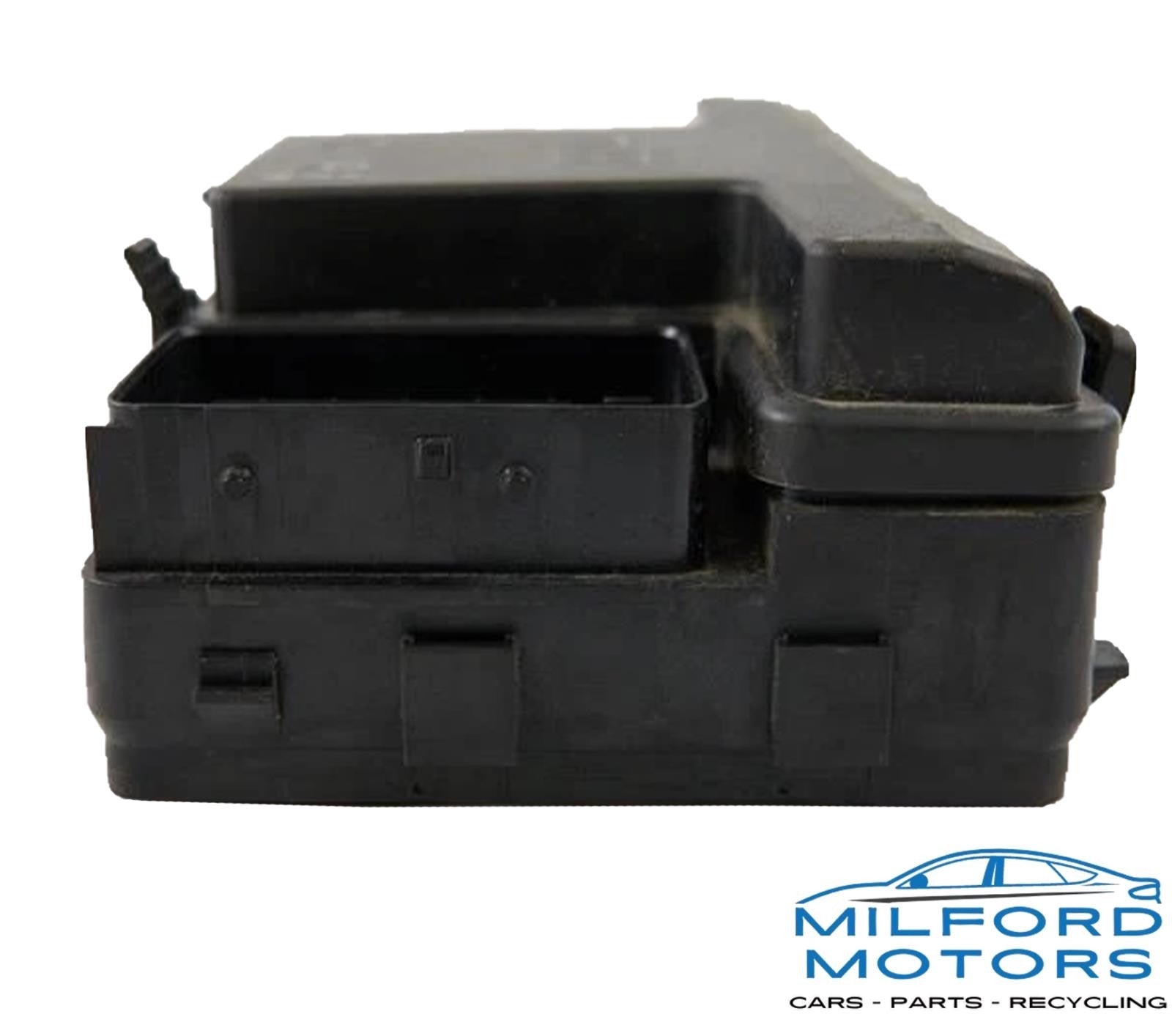 Engine Compartment Fuse Box Fits 2013 Fusion Titanium Sedan 2.0L FG9T14A067BD
