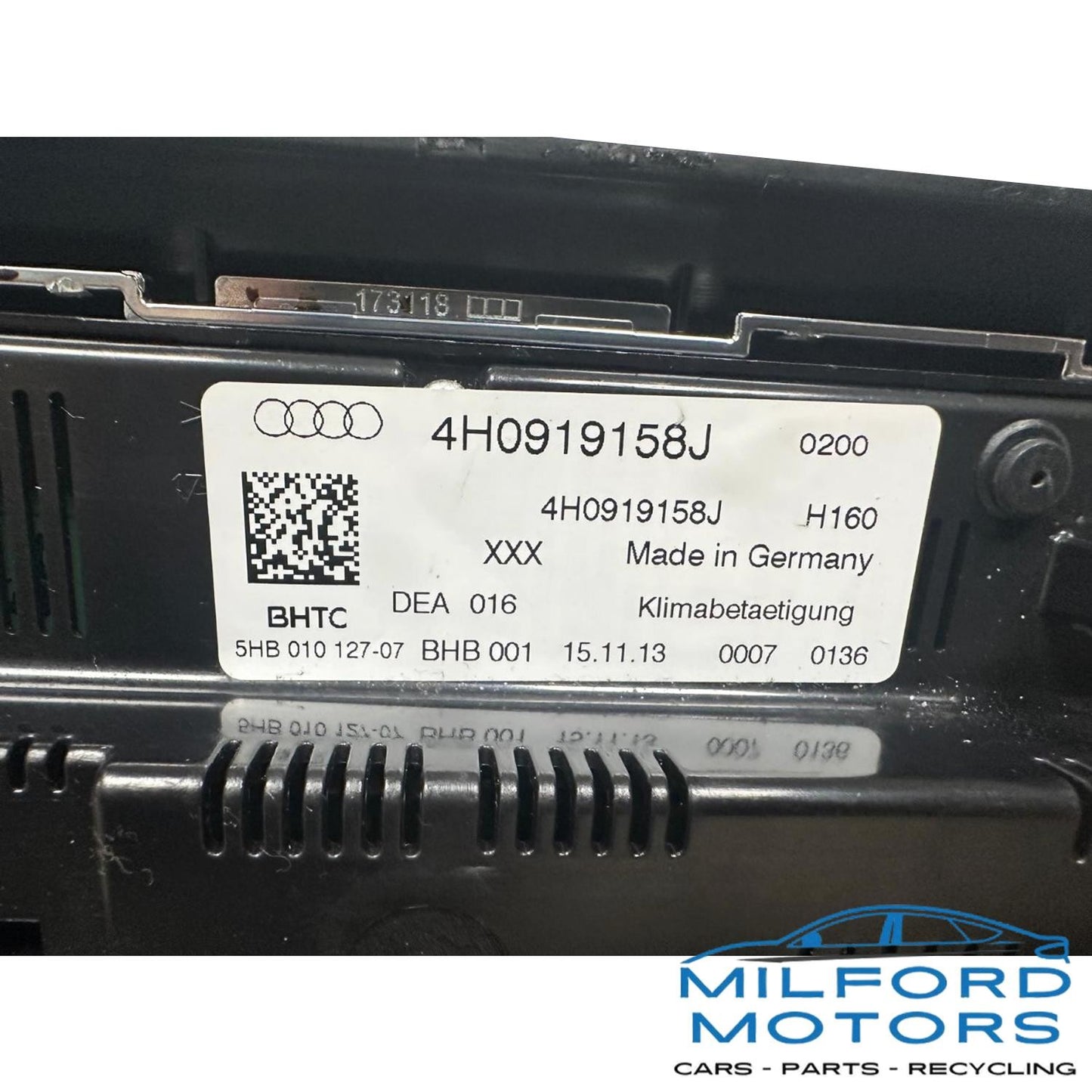 Black Rear Temperature Control Fits 2011-2014 Audi A8 S8 Sedan 4.0L