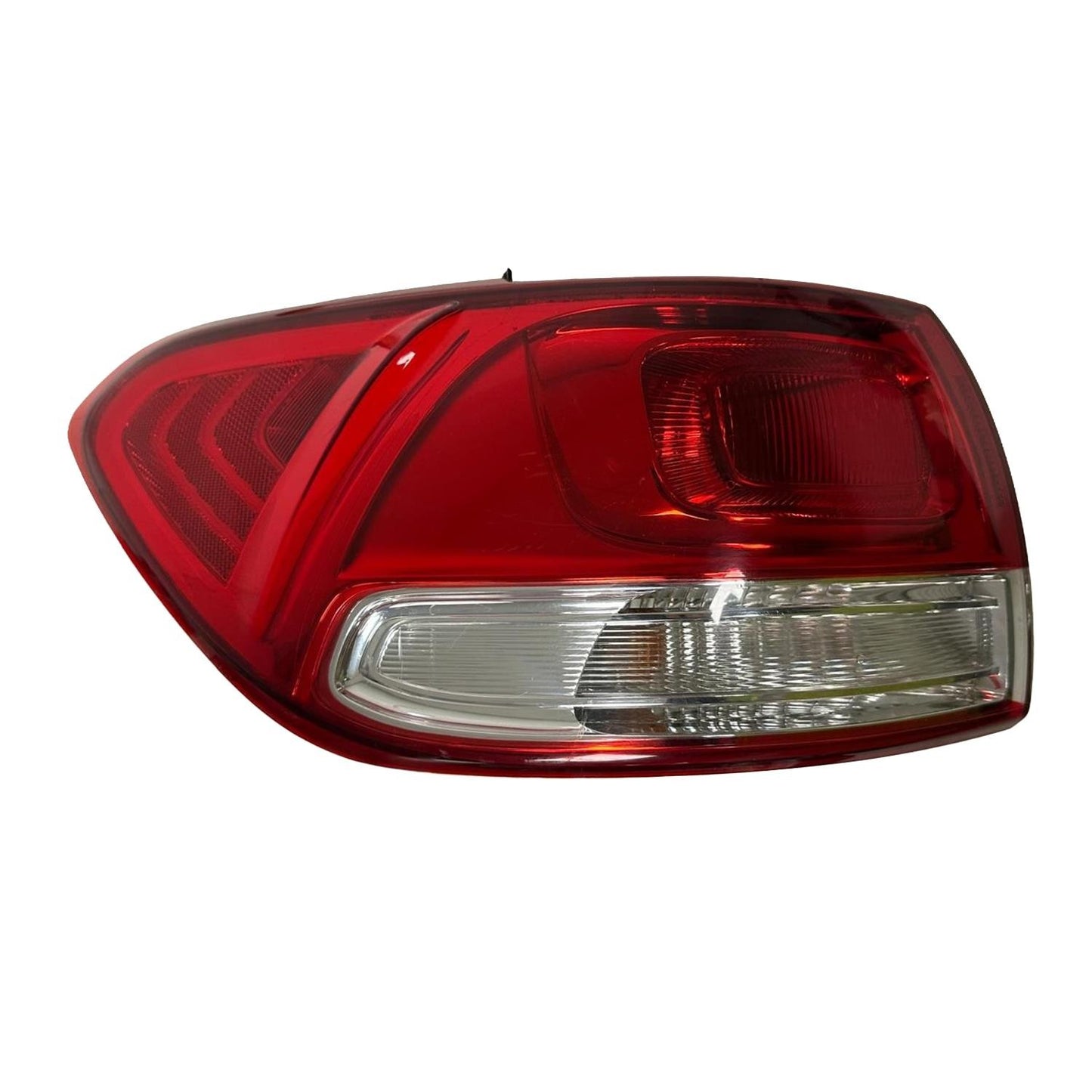 Driver Tail Light Quarter Panel Mounted Incandescent Fits 16-18 KIA Sorento 2.0L