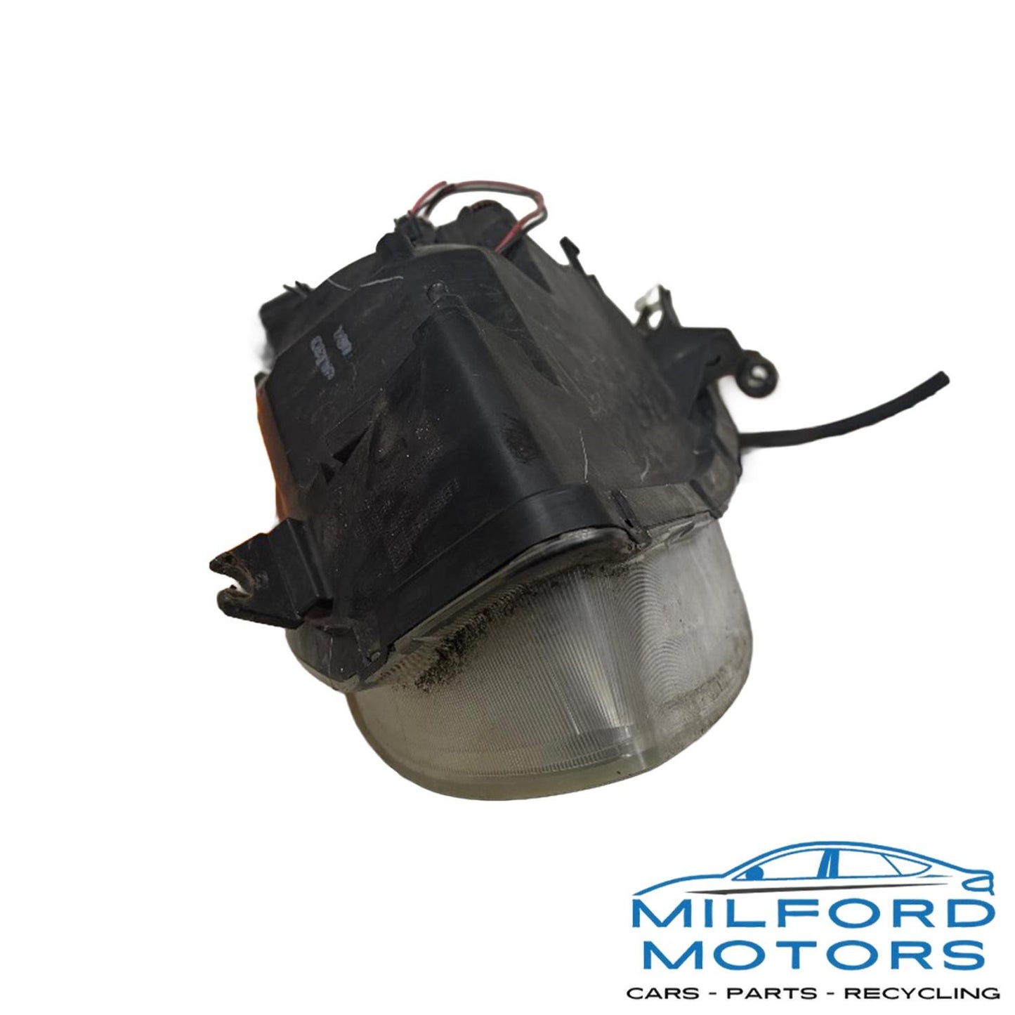 Passenger Side Foggy Headlight Halogen Fits 2002-2004 Nissan Altima 2.5L