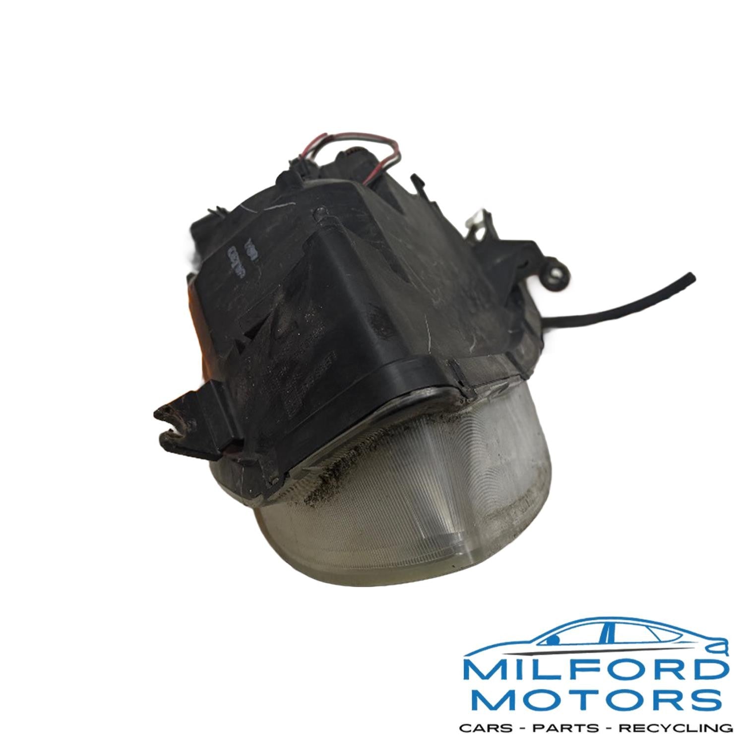 Passenger Side Foggy Headlight Halogen Fits 2002-2004 Nissan Altima 2.5L