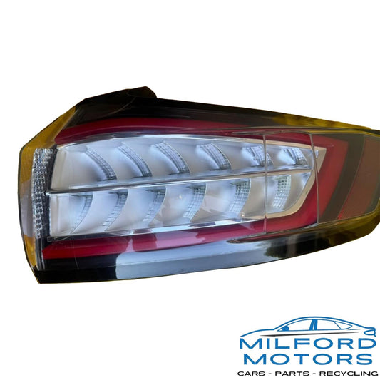 Passenger Tail Light Quarter Panel Mounted Fits 15-2018 Ford Edge SE / SEL 3.5L