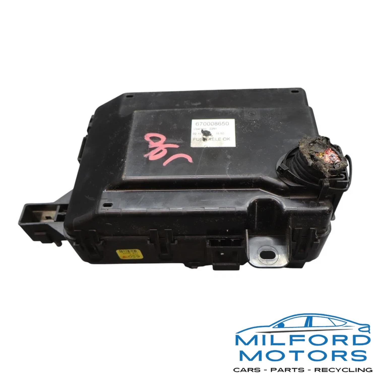 Engine Fuse Box Battery Relay Assembly Fits 2016 Maserati Ghibli Sedan 3.0L