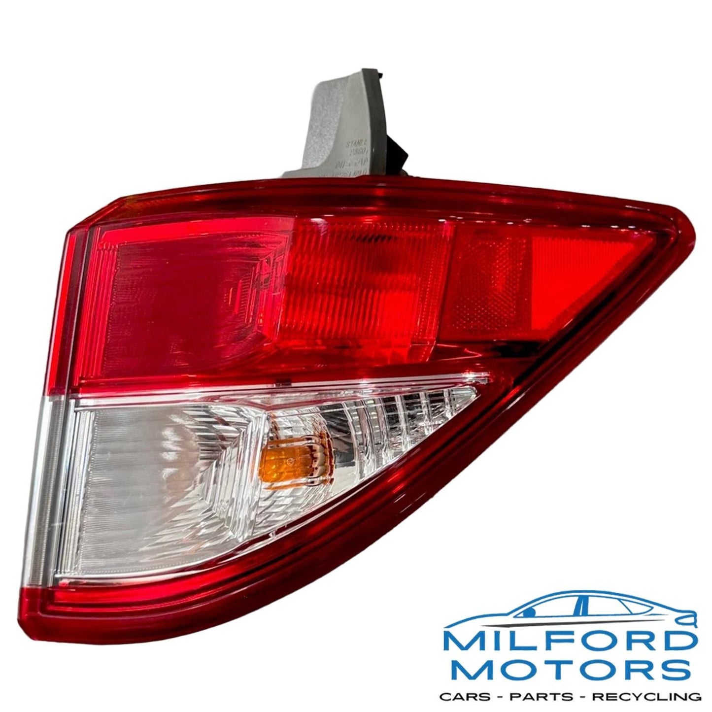 Passenger Side Tail light Quarter Panel Mounted Fits 2012 Nissan Quest 3.5L