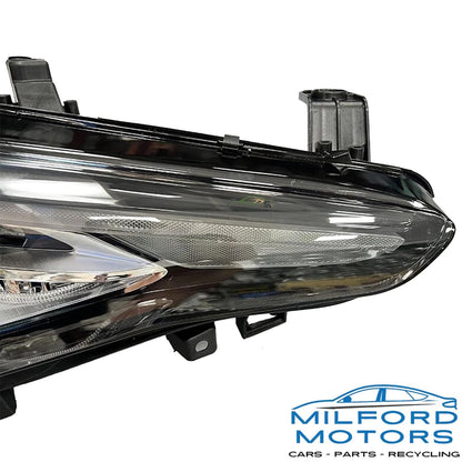 Passenger Side Xenon Headlamp Assembly Fits 2017-2021 Alfa Romeo Giulia 2.0L