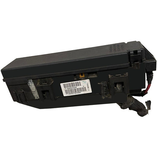 Chassis Power Supply w/ Fuse Box Fits 2005 Jeep Grand Cherokee Limited 5.7L