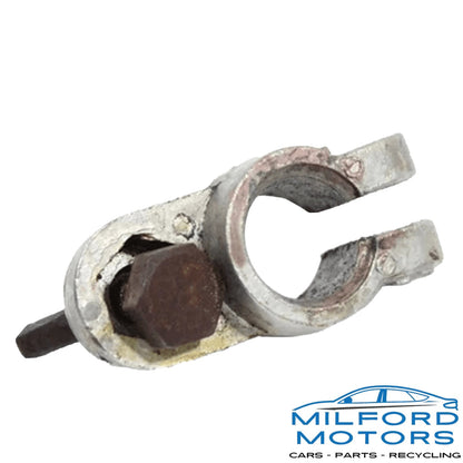 Positive Battery Terminal End Clamp Fits 2016 Toyota Corolla 1.8L