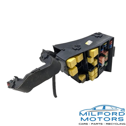 Fuse Relay Box Fits 2017 Jaguar F-PACE S 3.0L 71k miles