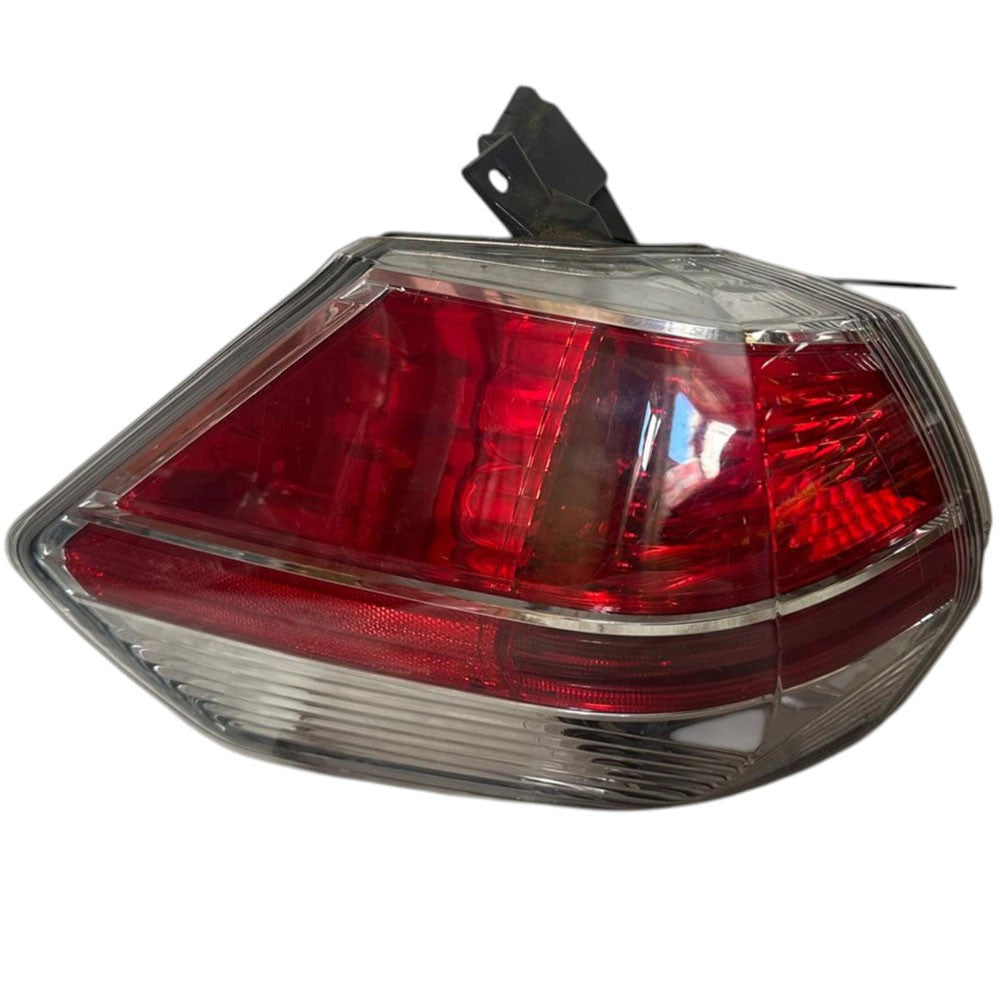 OEM Left Driver Side Tail Light Fits for 2014-2017 Nissan Rogue