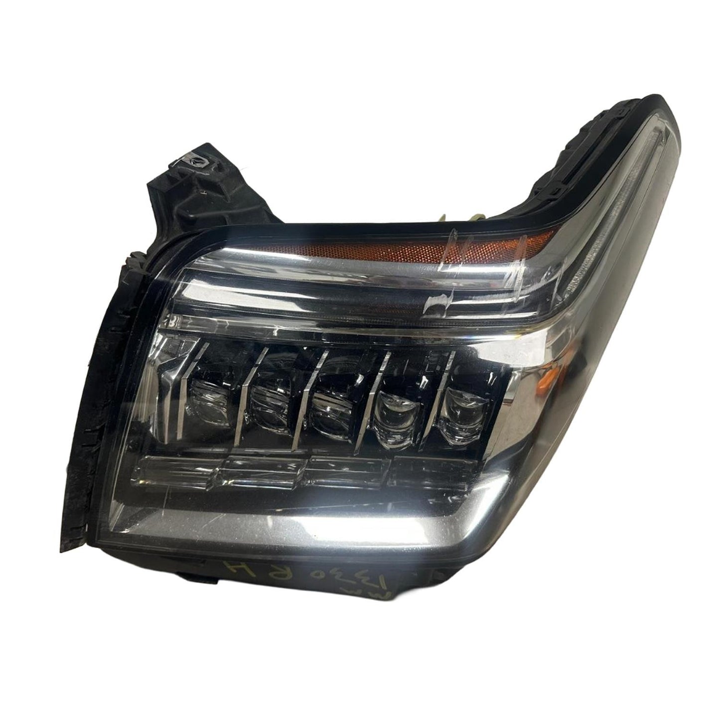 Passenger Side Headlight Assembly Fits 2015-2020 Cadillac Esacalade ESV V8