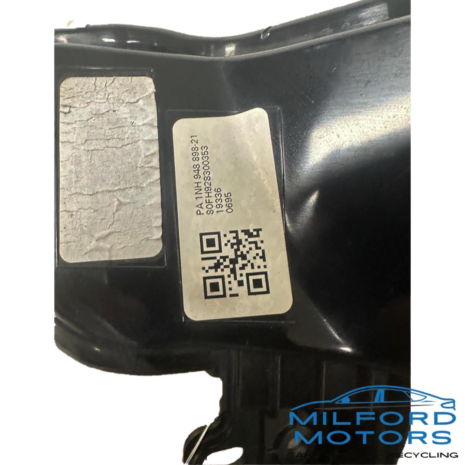 Driver Corner/Park Light Fog-driving LED Fits 2020-2024 Ford Explorer 2.3L