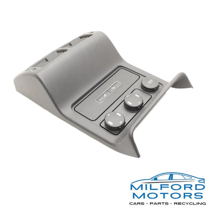 OEM Temperature Control Rear Console Fits 17 F-PACE  16-17 XF