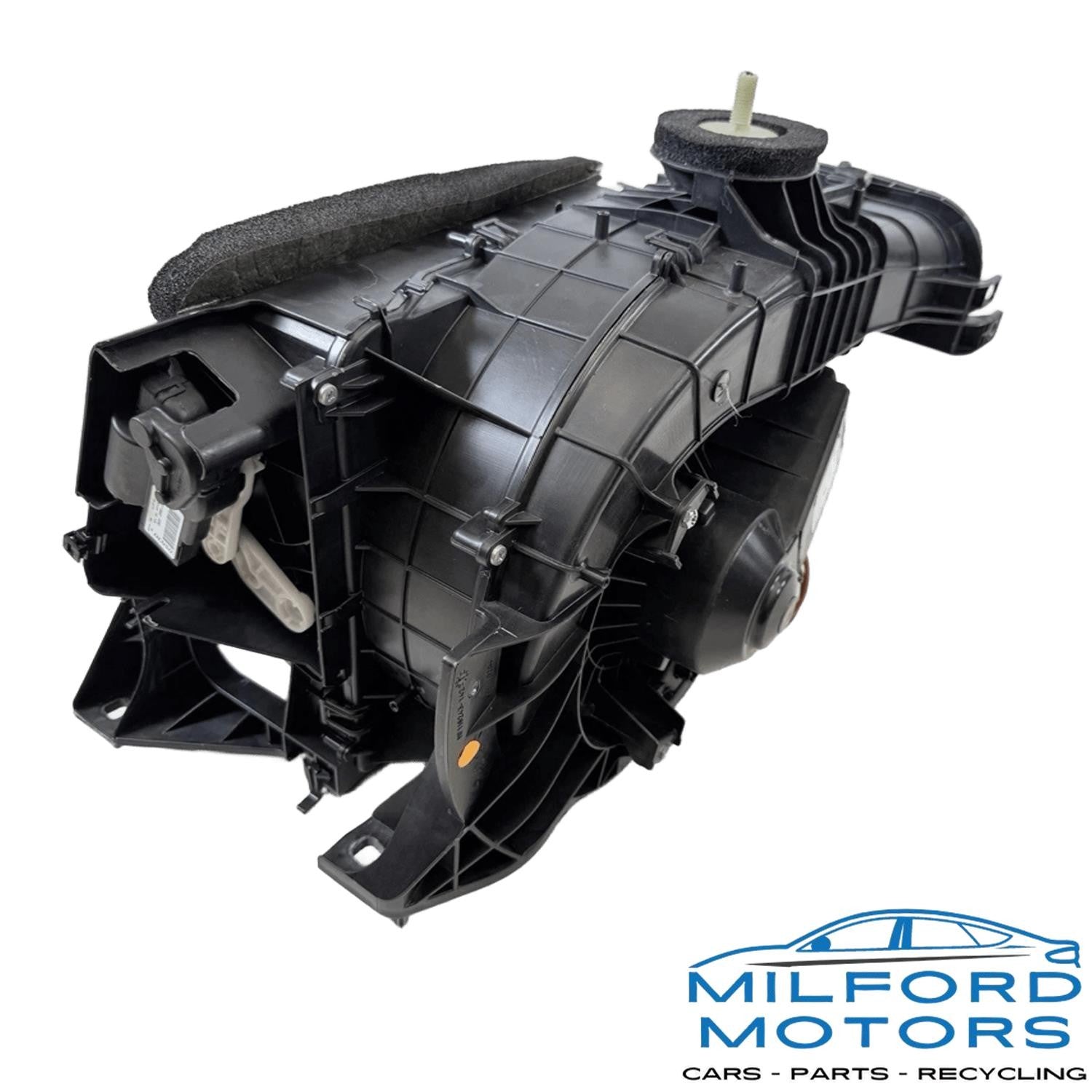 Heater Blower Motor Assembly Fits 2017 Jaguar F-PACE S 3.0L