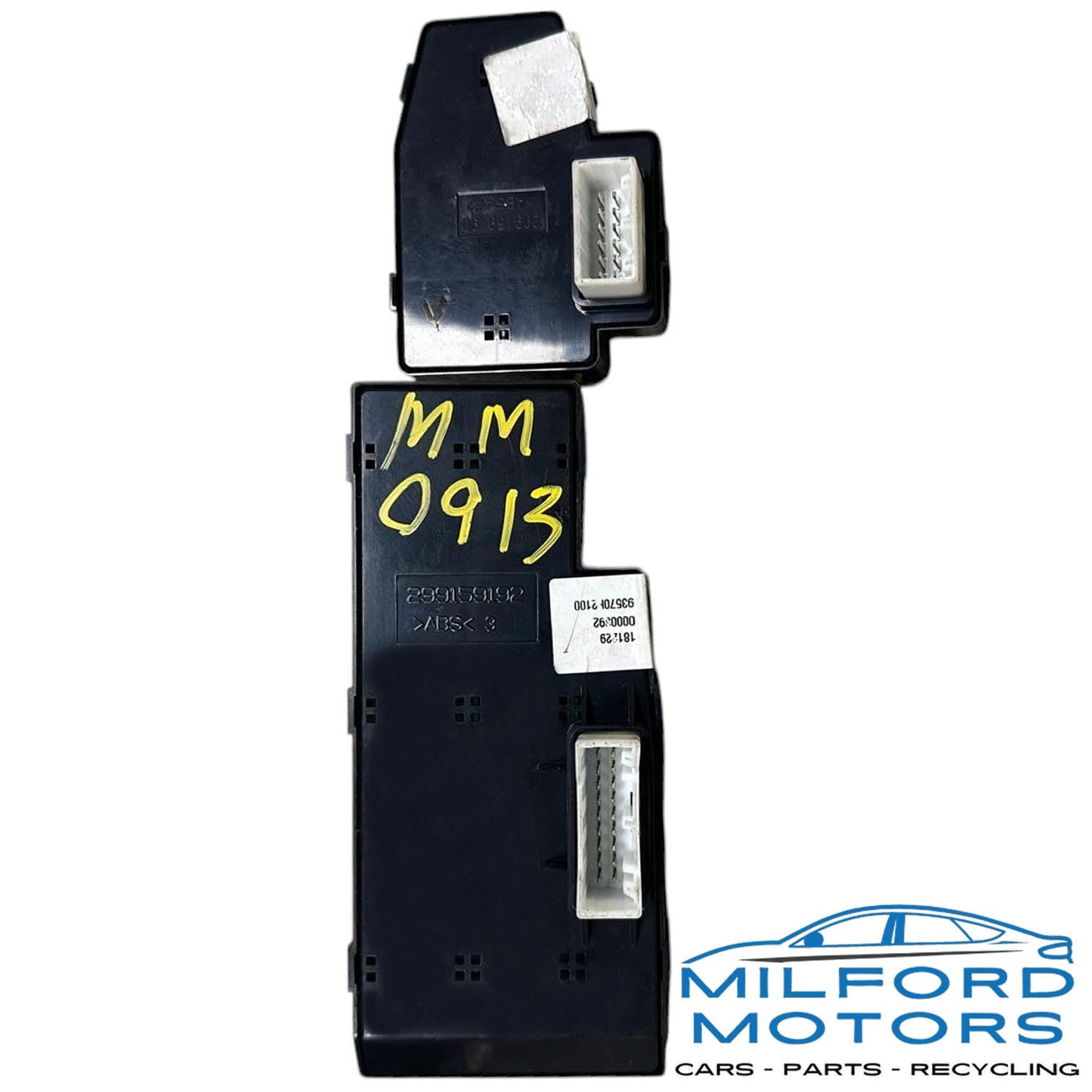 OEM Driver Front Door Switch (Lock & Window) – Fits 2017-2020 Hyundai Elantra