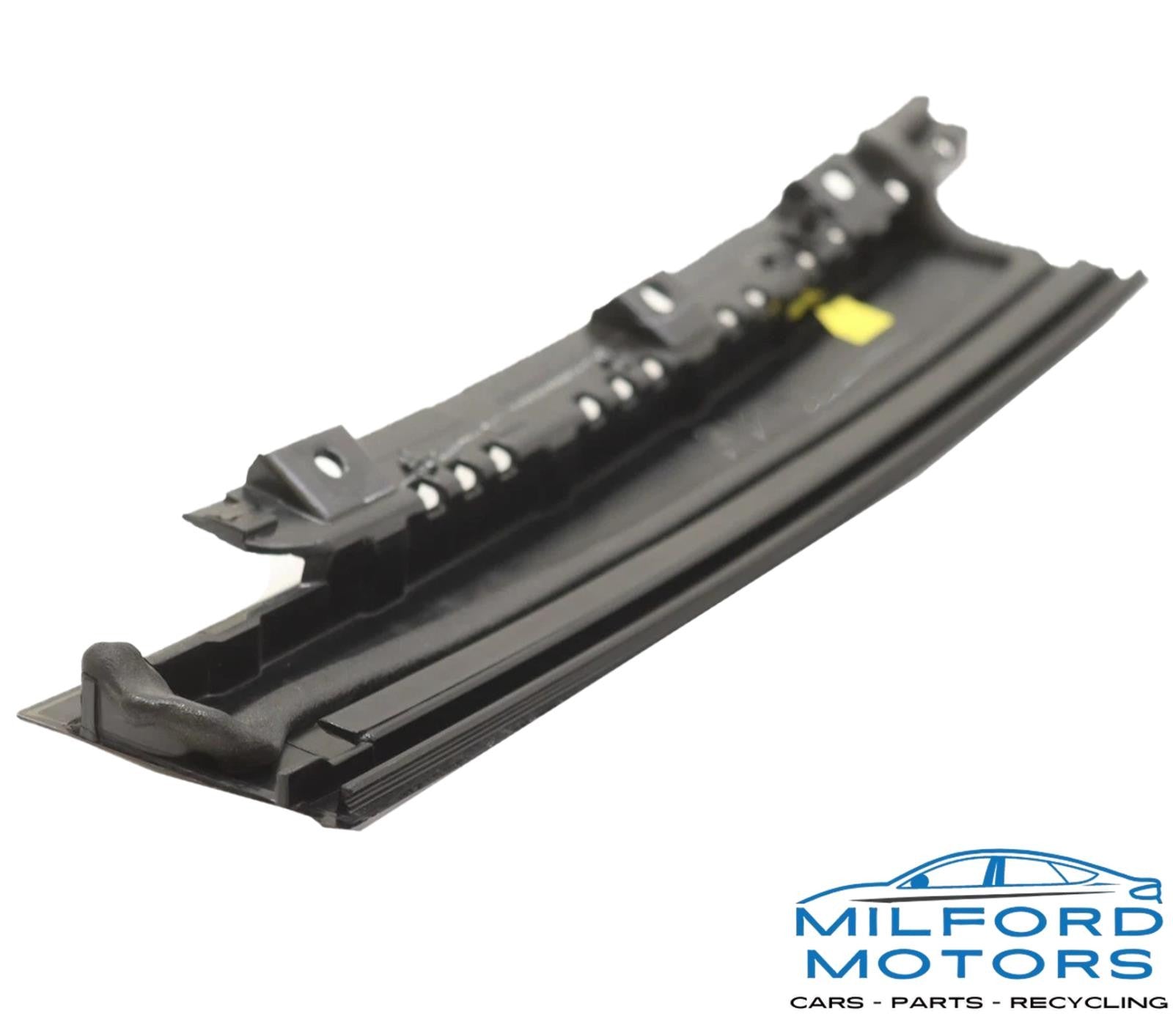 Rear Right Door Window Frame Forward Molding - 2013 Fusion Titanium Sedan 2.0L