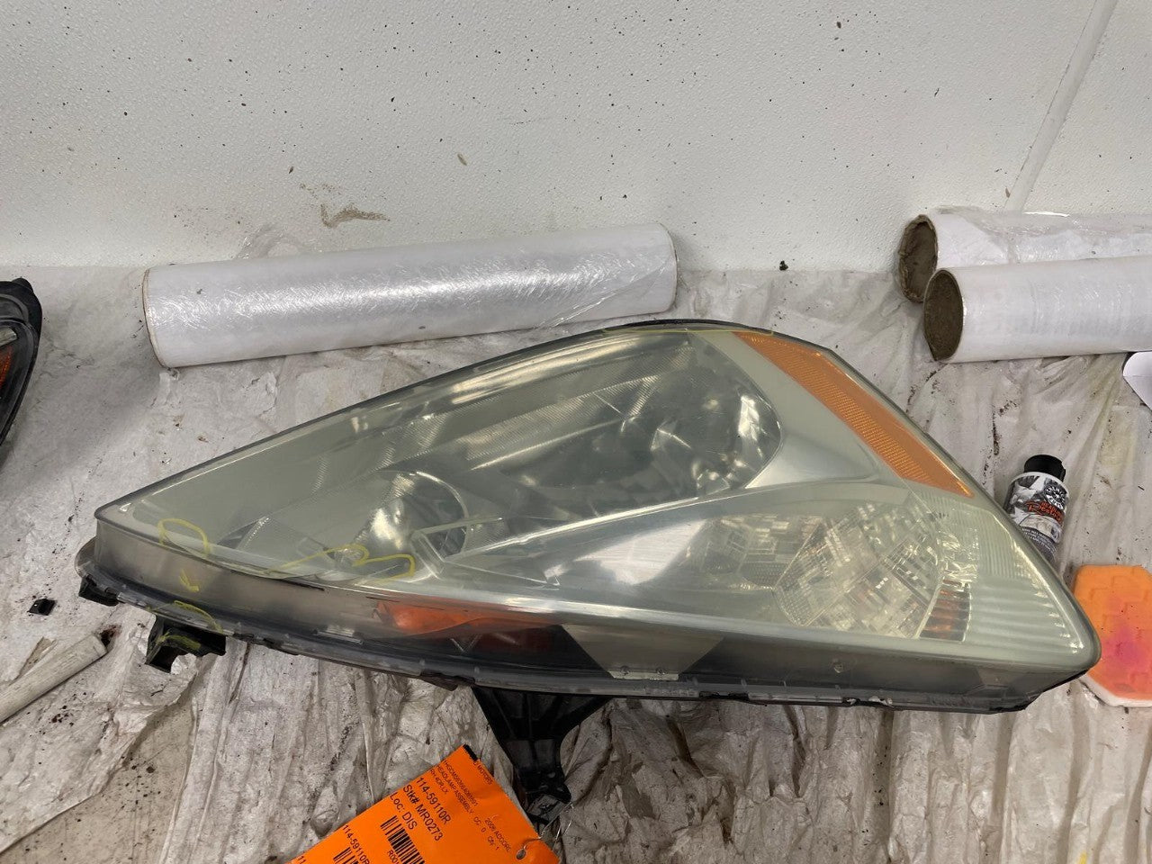 Passenger Side Headlight Assembly Fits 2006 Honda Accord 2.4L