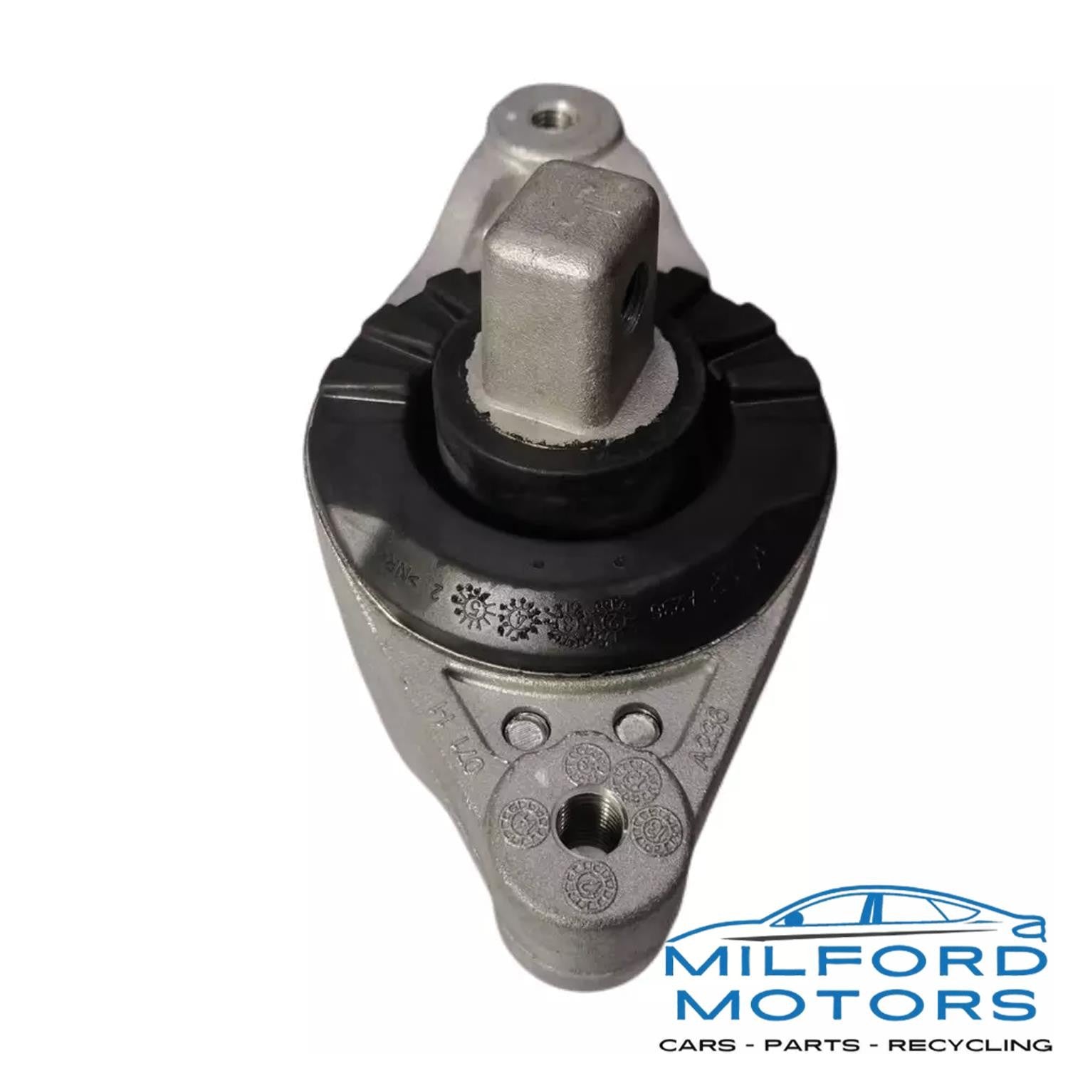 Front Left Side Engine Mount Fit 2016 Maserati Ghibli Sedan 3.0L