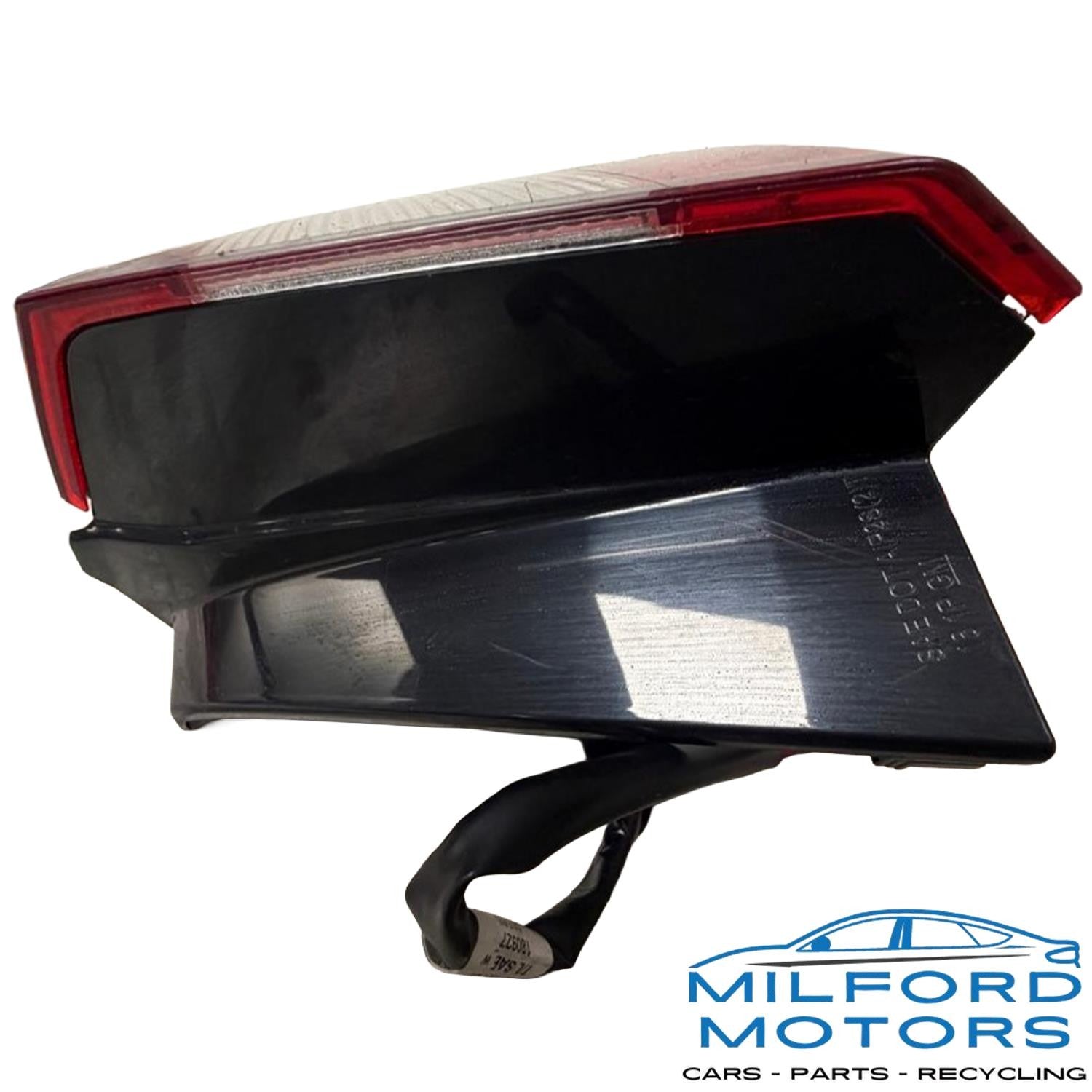 Driver Tail Light Sedan Quarter Panel Mounted Fits 17-2019 Chevrolet Cruze 1.4L