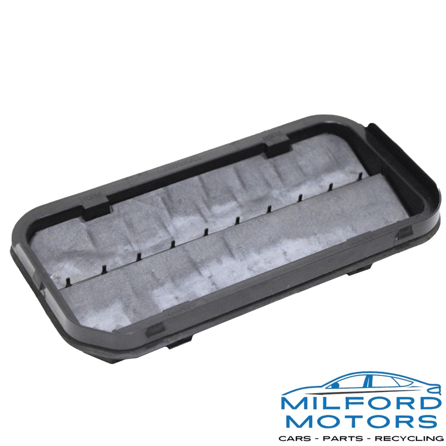 Rear Right Side Quarter Air Pressure Vent Grille - 2016 Chevrolet Cruze Sedan L4