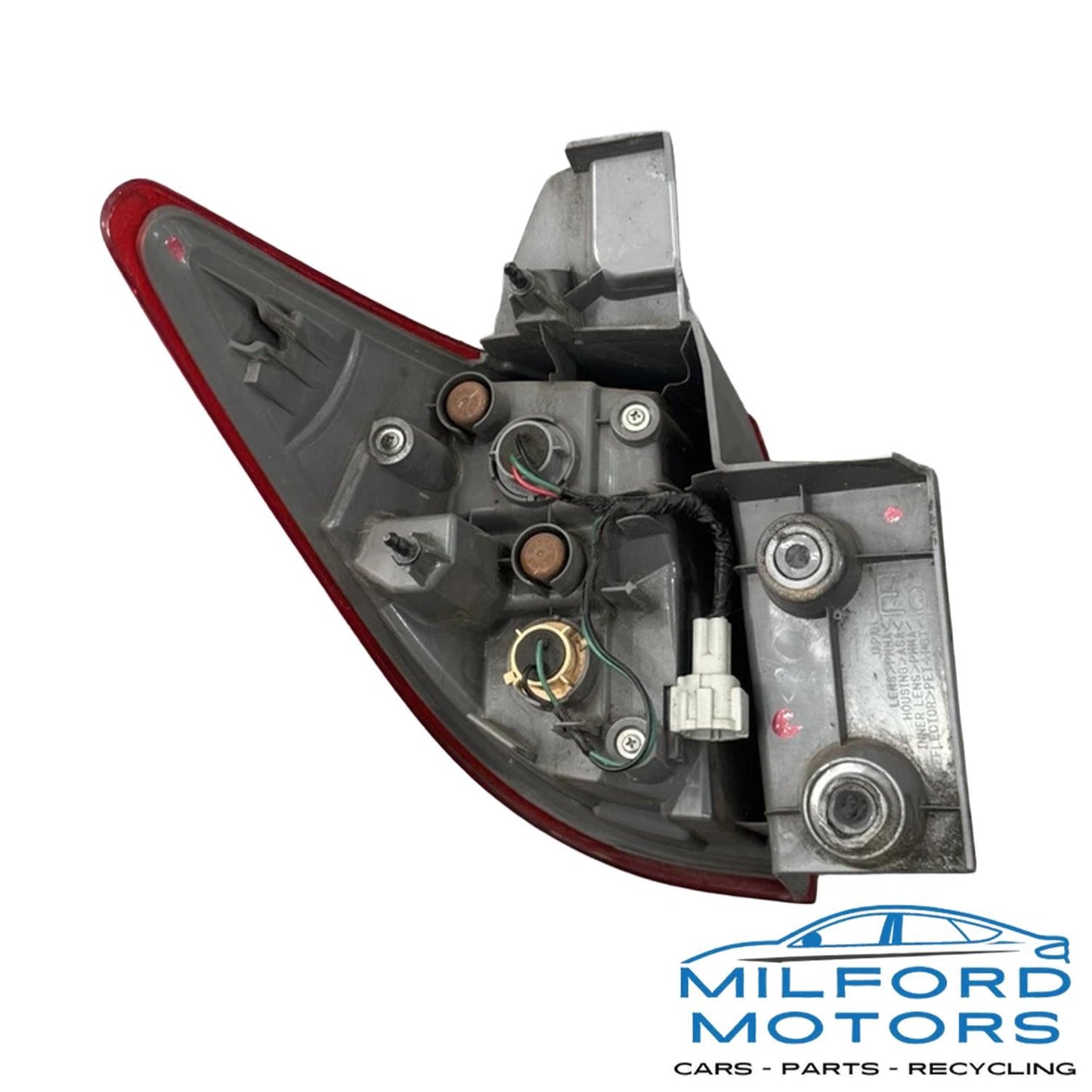 Passenger Side Tail Light Quarter Panel Mounted Fits 2012 Nissan Quest 3.5L