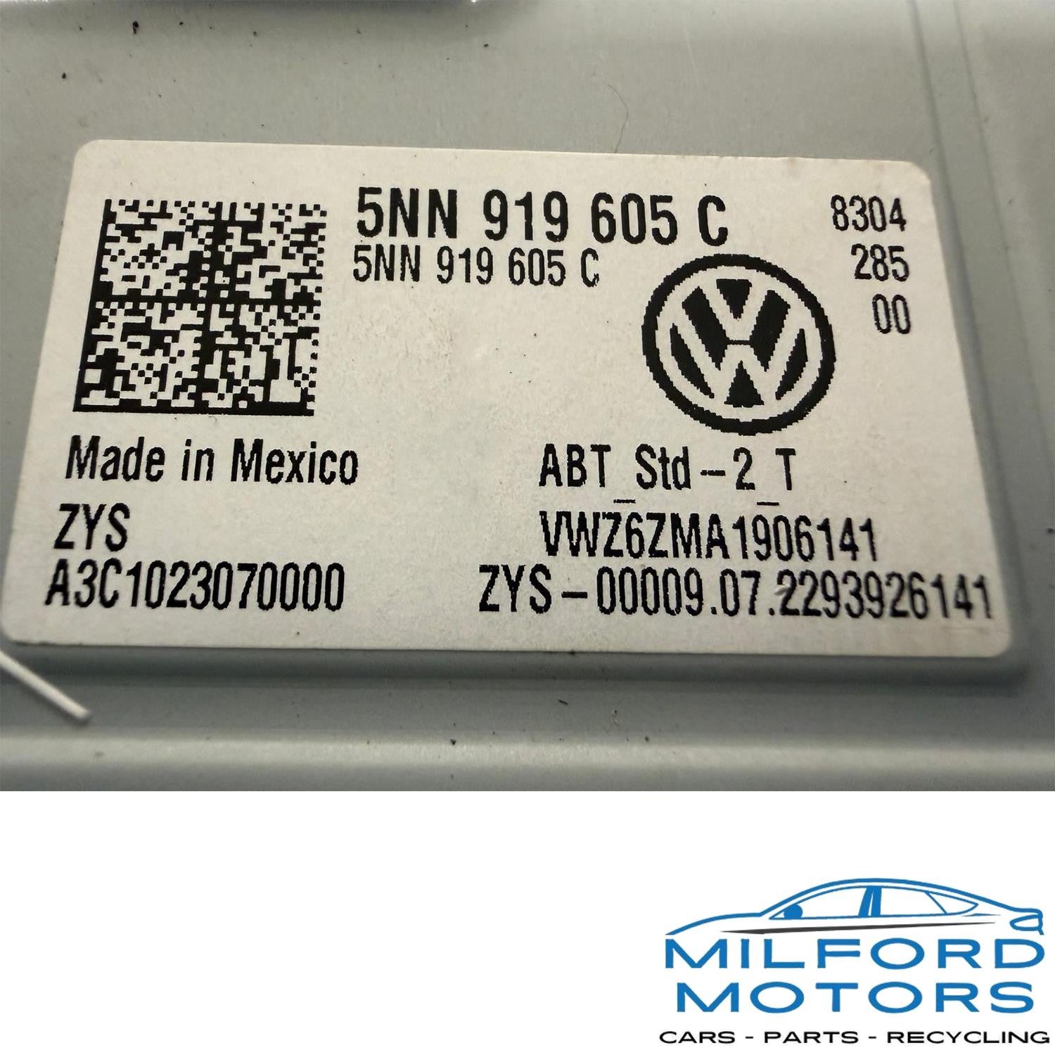 Info-GPS-TV Screen 8" Screen w/o Navigation Fits 2024 VW Tiguan 2.0L 5NN919605C