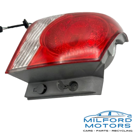 Driver Tail Light Assembly Quarter Panel Mounted Fits 11-16 Chevrolet Cruze 1.4L