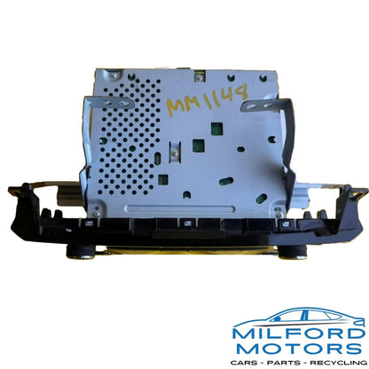 Radio Audio Receiver AM-FM-CD Single Disc Fits 2017 Nissan Rogue 2.5L 281856FL0A