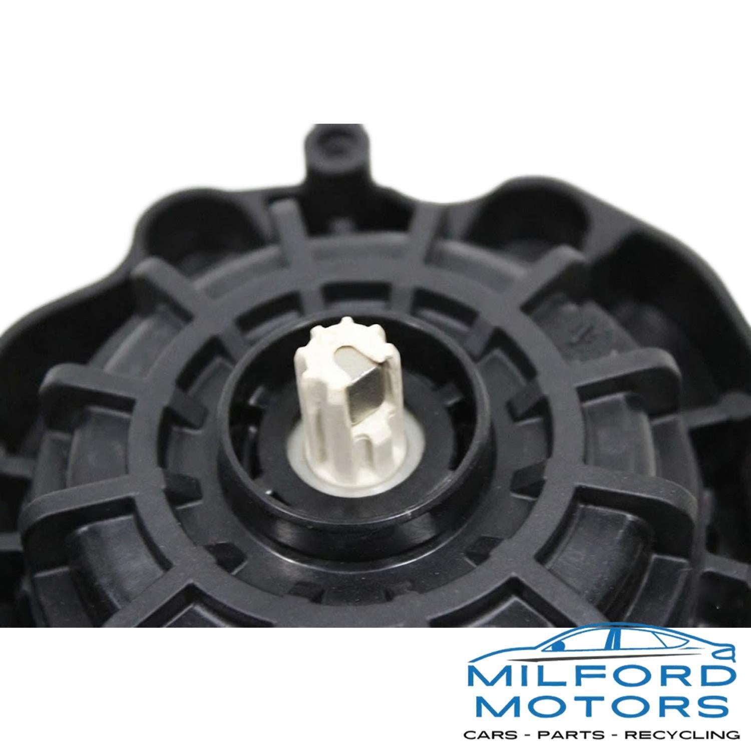 Engine Water Coolant Pump Housing Bracket Fits 2023 Hyundai Kona Electric SEL