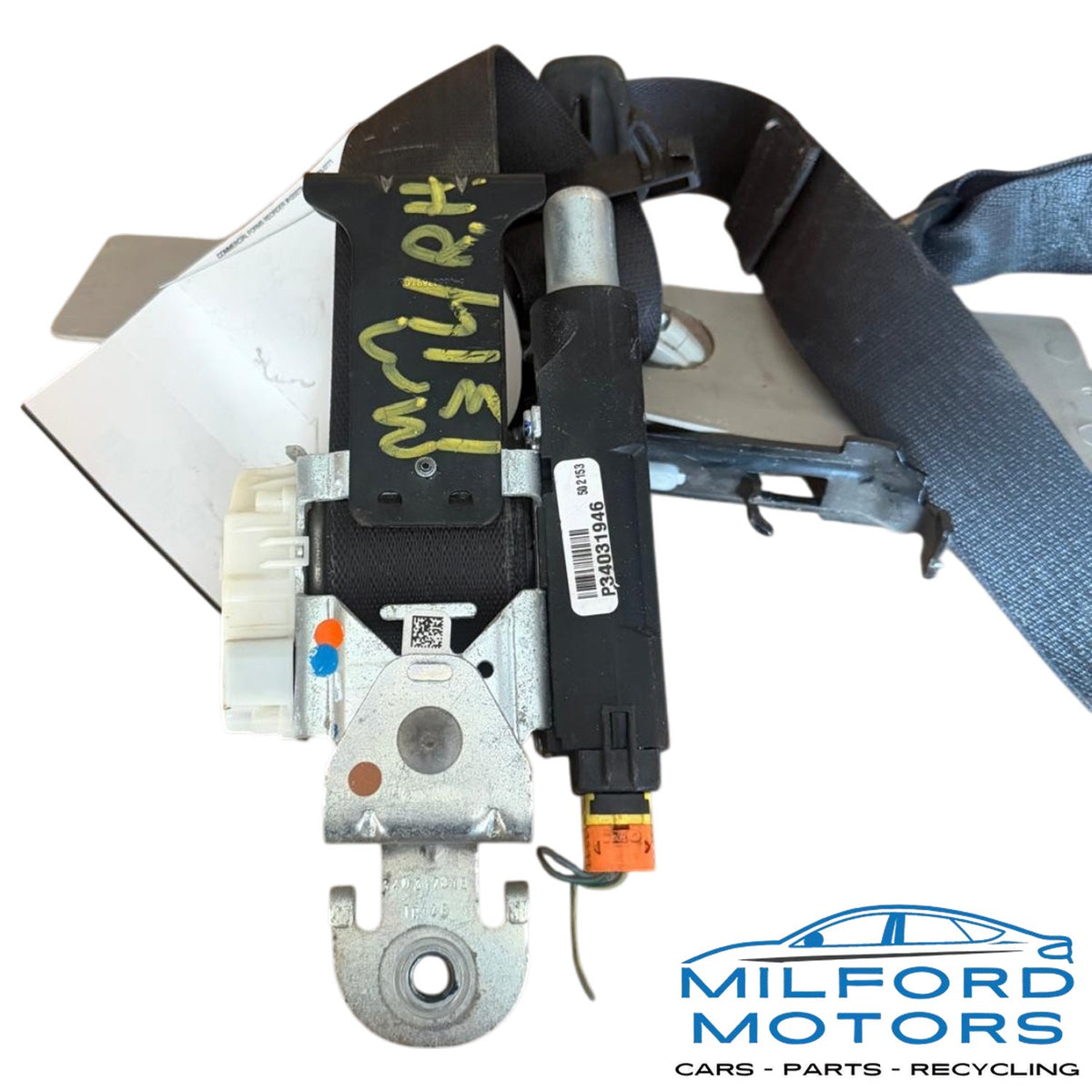 Front Passenger/Right Side Seat Belt Retractor Fits 2013-2020 Ram 1500 2500 3.0L