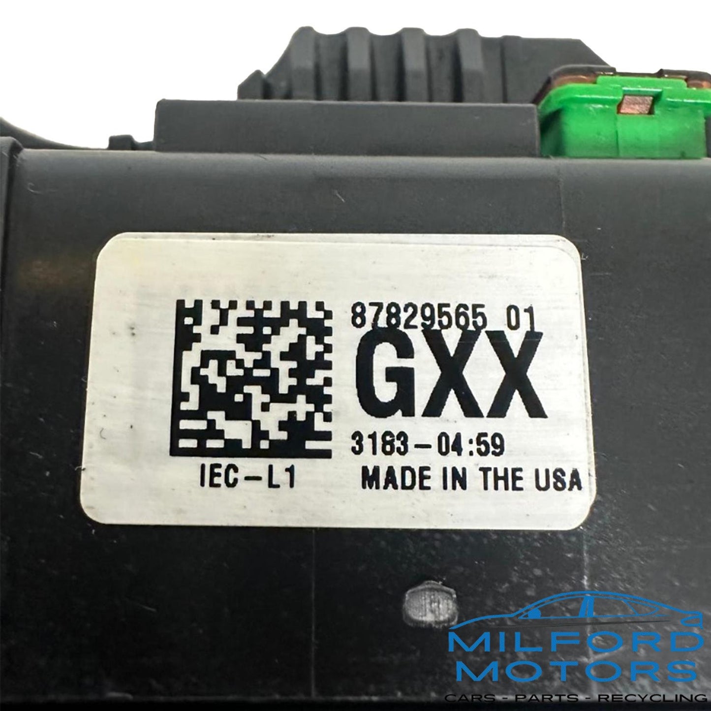Cabin Engine Fuse Box Fits 2024 Chevrolet Silverado 2500HD 6.6L