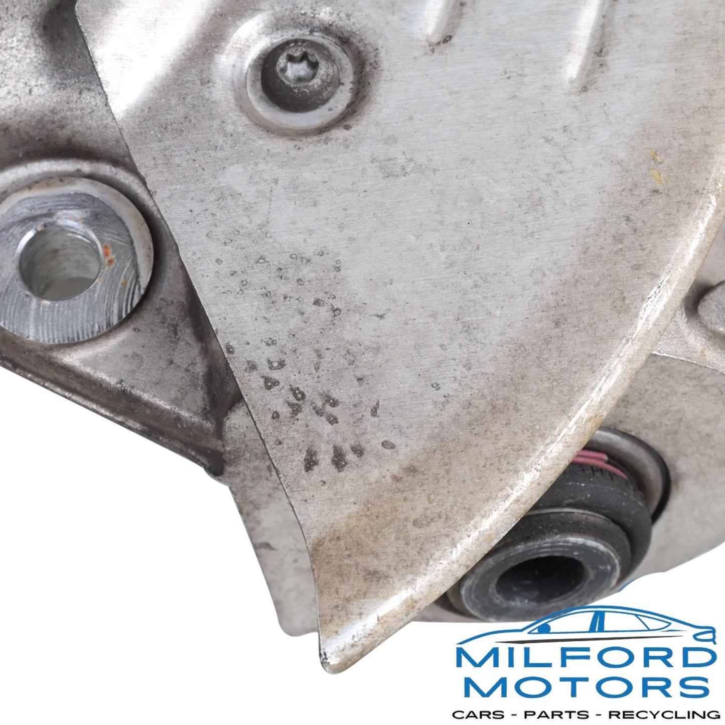 Rear Right Spindle Knuckle Hub w/ Shield - 2019 Land Rover Range Rover Velar L4