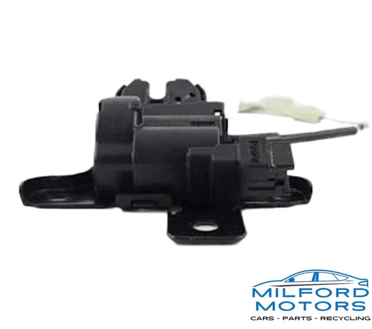 Trunk Latch Assembly Fits 2013 Ford Fusion Sedan 2.0L DS73-F43282-AD