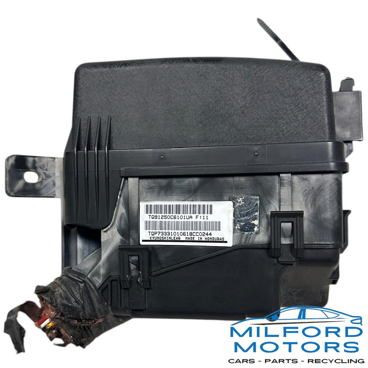 Fuse Box Cabin Fits for 2019-2020 Kia Sorento EX Sport / EX V6 3.3L