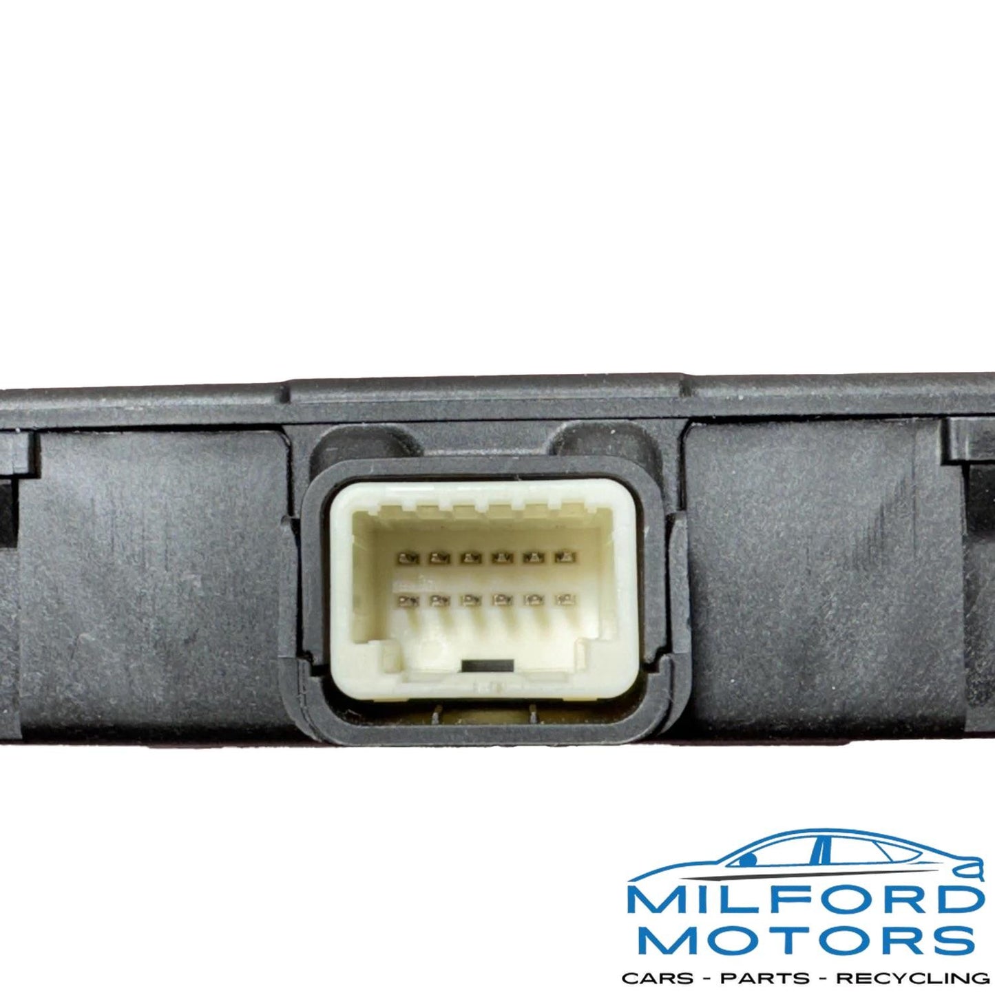 Chassis Front Right Seat Control Module - 2020 Alfa Romeo Giulia L4 00505621620