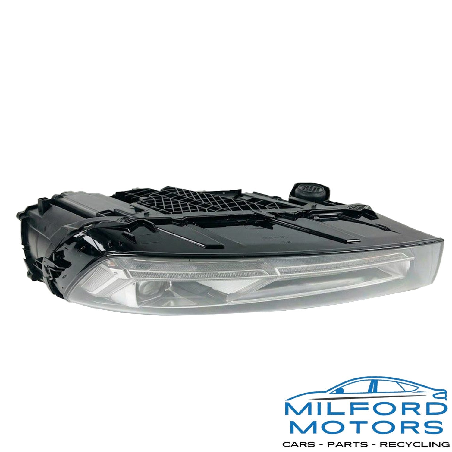 Driver Side LED Headlamp Assembly Fits 2017-2019  Audi Q7 quattro 3.0L